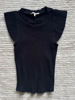 Francesca's Collections Black Ribbed Flutter Sleeve Top